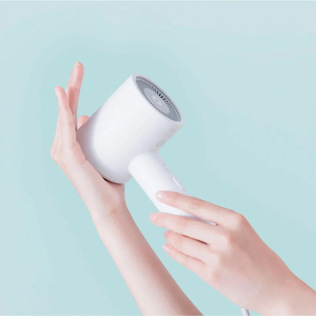 Xiaomi Mi Ionic Hair Dryer H300 1600W Fast Dryer, 20m/s Strong Airflow, 50 Million Negative Ions, 57°C Smart Temperature Control