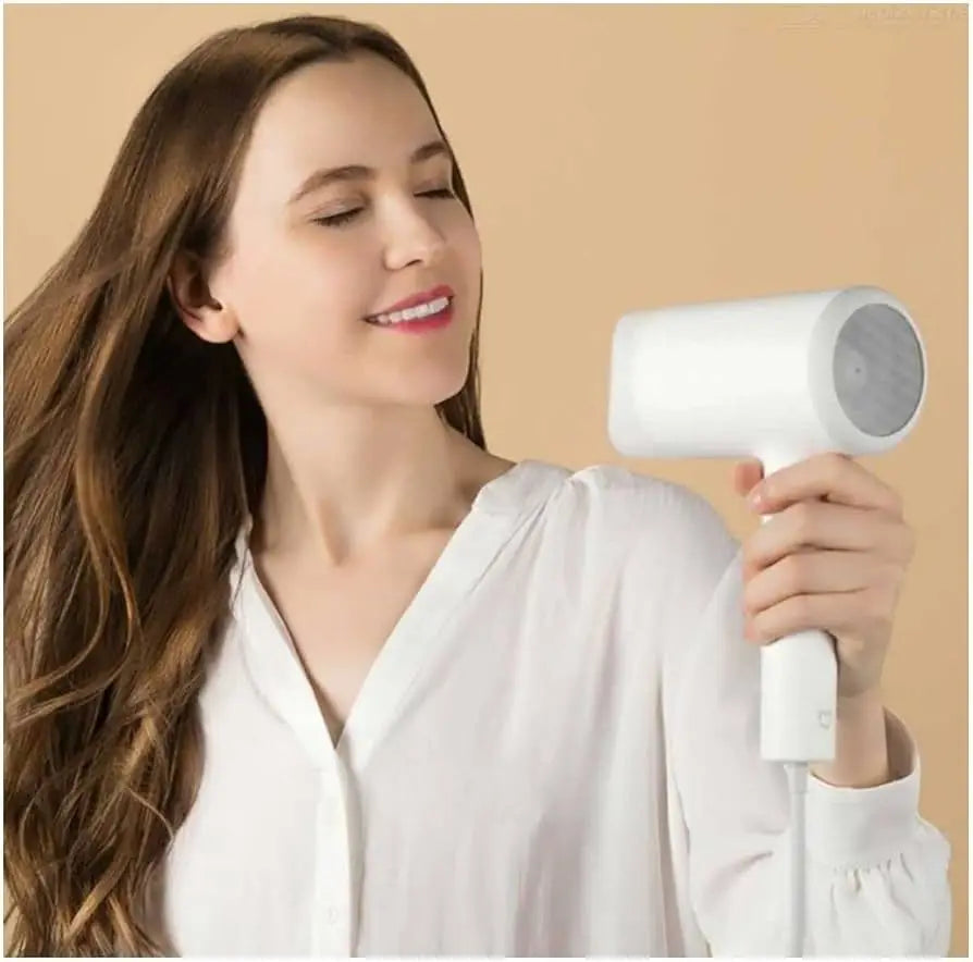 Xiaomi Mi Ionic Hair Dryer H300 1600W Fast Dryer, 20m/s Strong Airflow, 50 Million Negative Ions, 57°C Smart Temperature Control